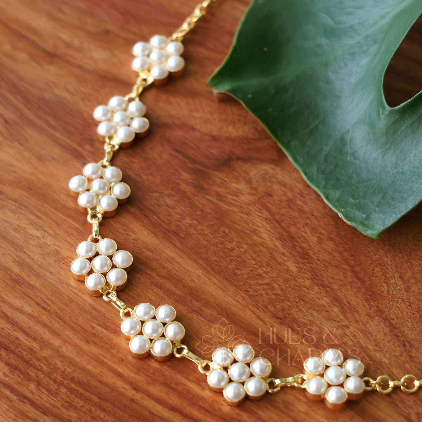 GOLDEN BLOOMING PEARL NECKLACE SET