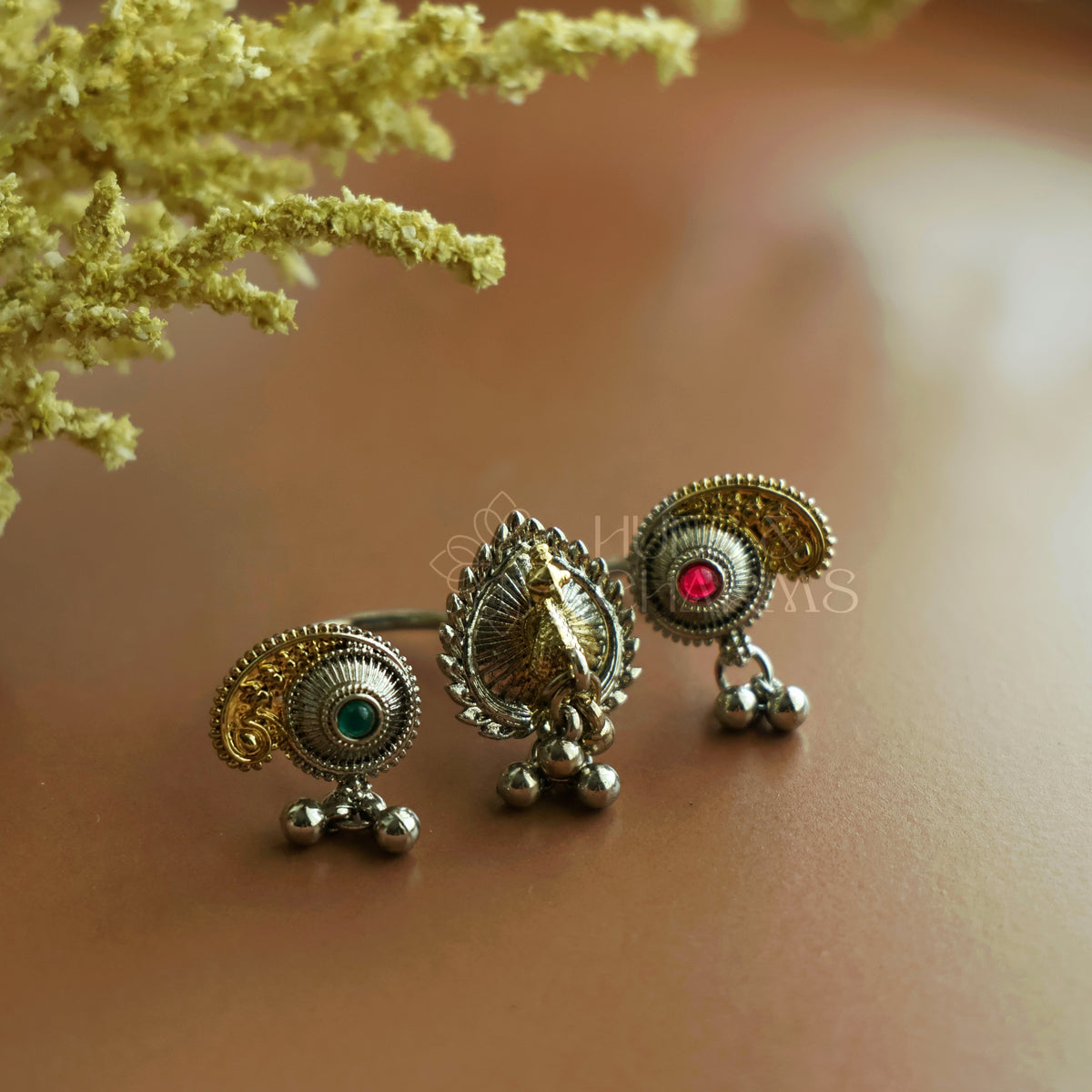 SURMAYI OXIDIZED RING