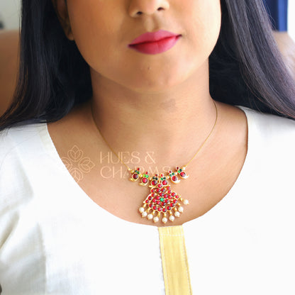 TRADITIONAL FLOATING NECKPIECE - RED & GREEN