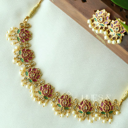 GOLDEN  GUTTAPUSALU KEMP PADMA NECKLACE SET WITH PEARLS | Premium jewellery