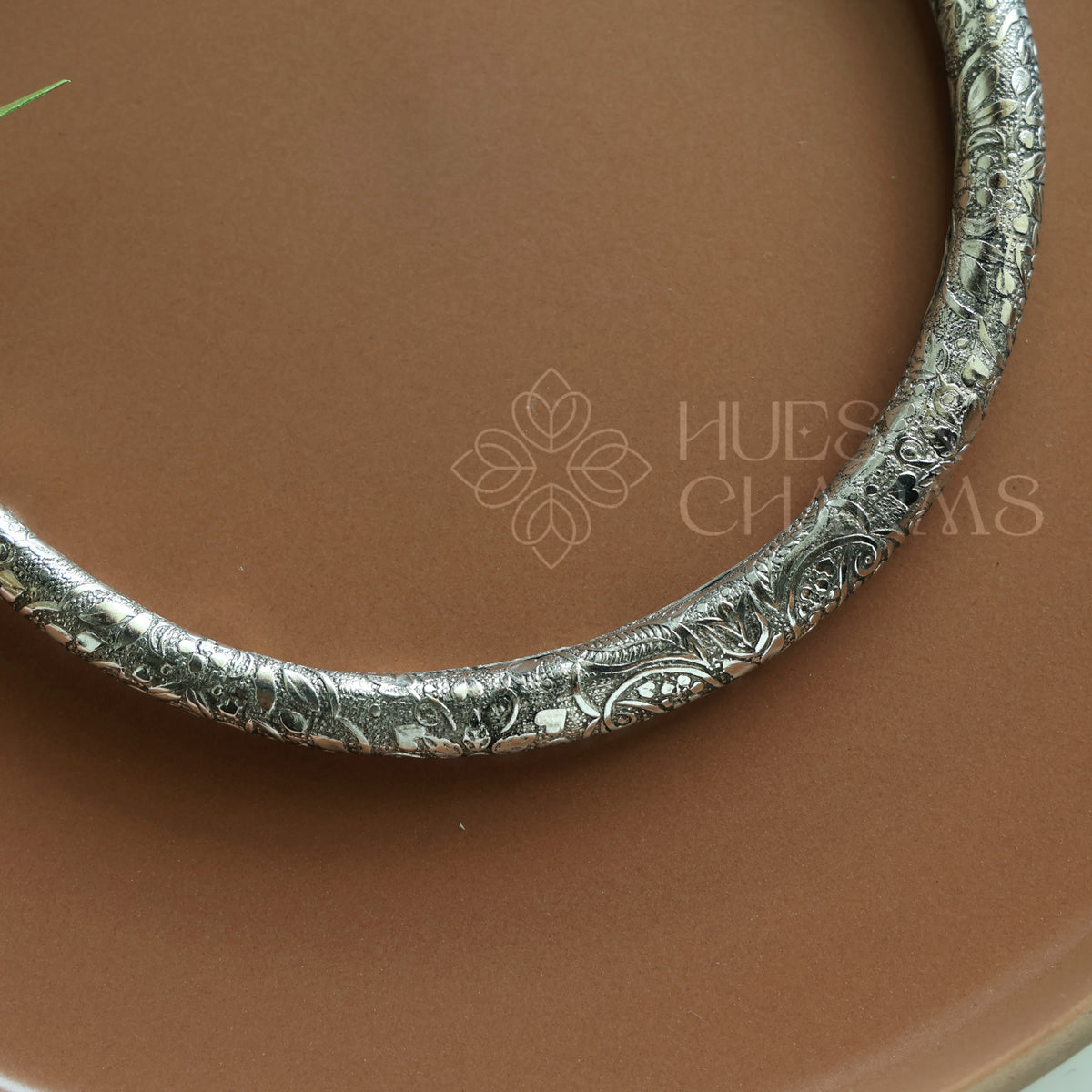 OXIDIZED NAKSHI HASLI WITH DETAILINGS
