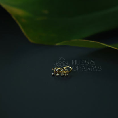 GOLDEN LEAF AD STONES NOSE PIN