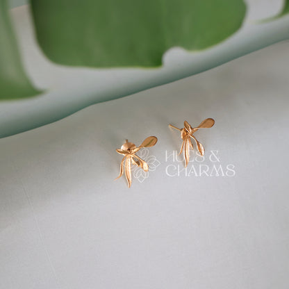 GOLDEN SYLVA STUD EARRINGS