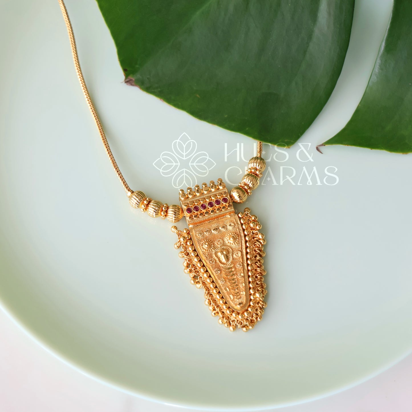 GOLD PLATED POORAM NETTIPATAM PENDANT NECKLACE | GOLD PLATED