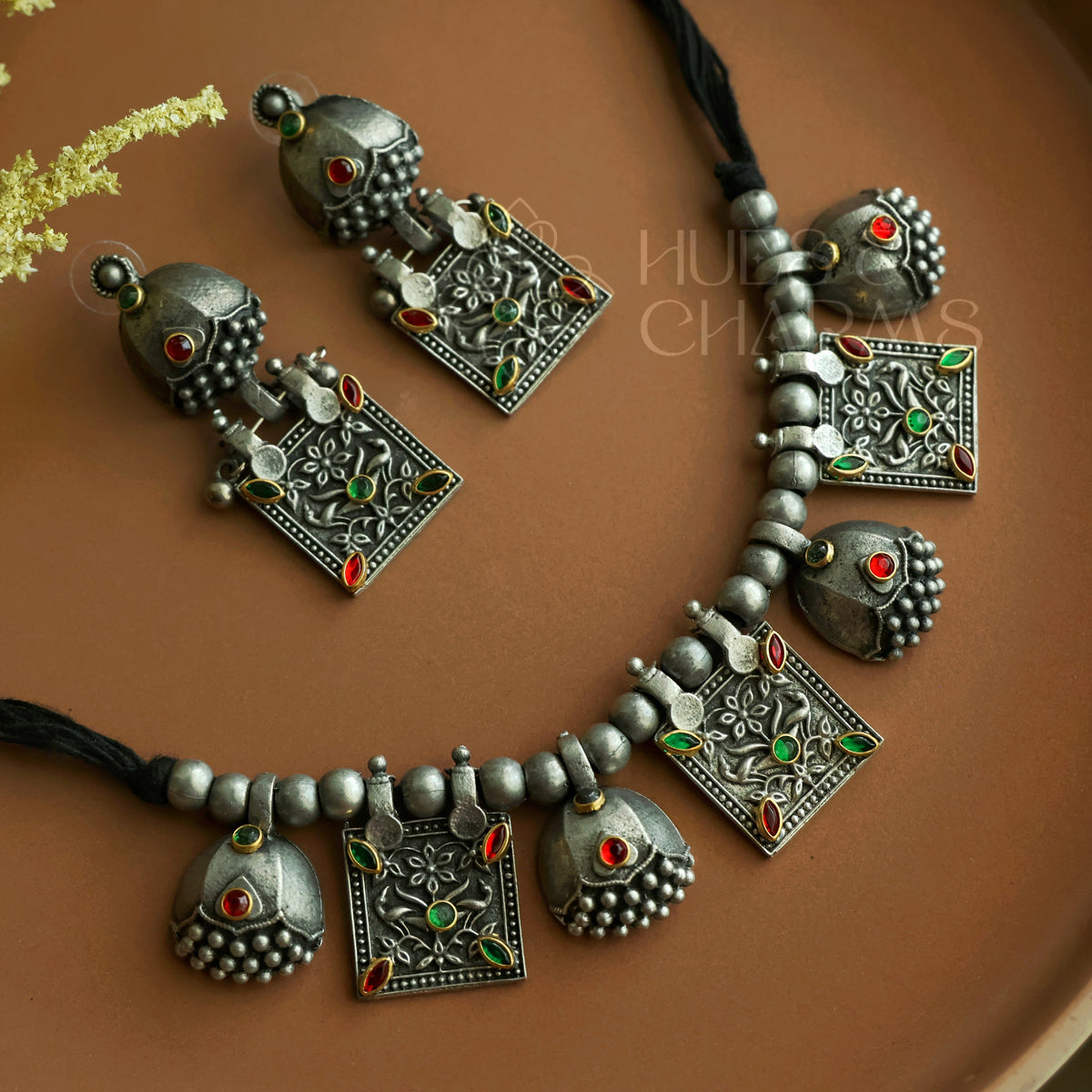 SAANVI OXIDISED NECKLACE SET