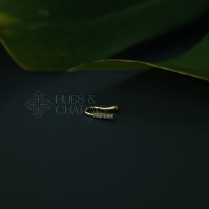 GOLDEN MINIMAL AD STONES NOSE PIN