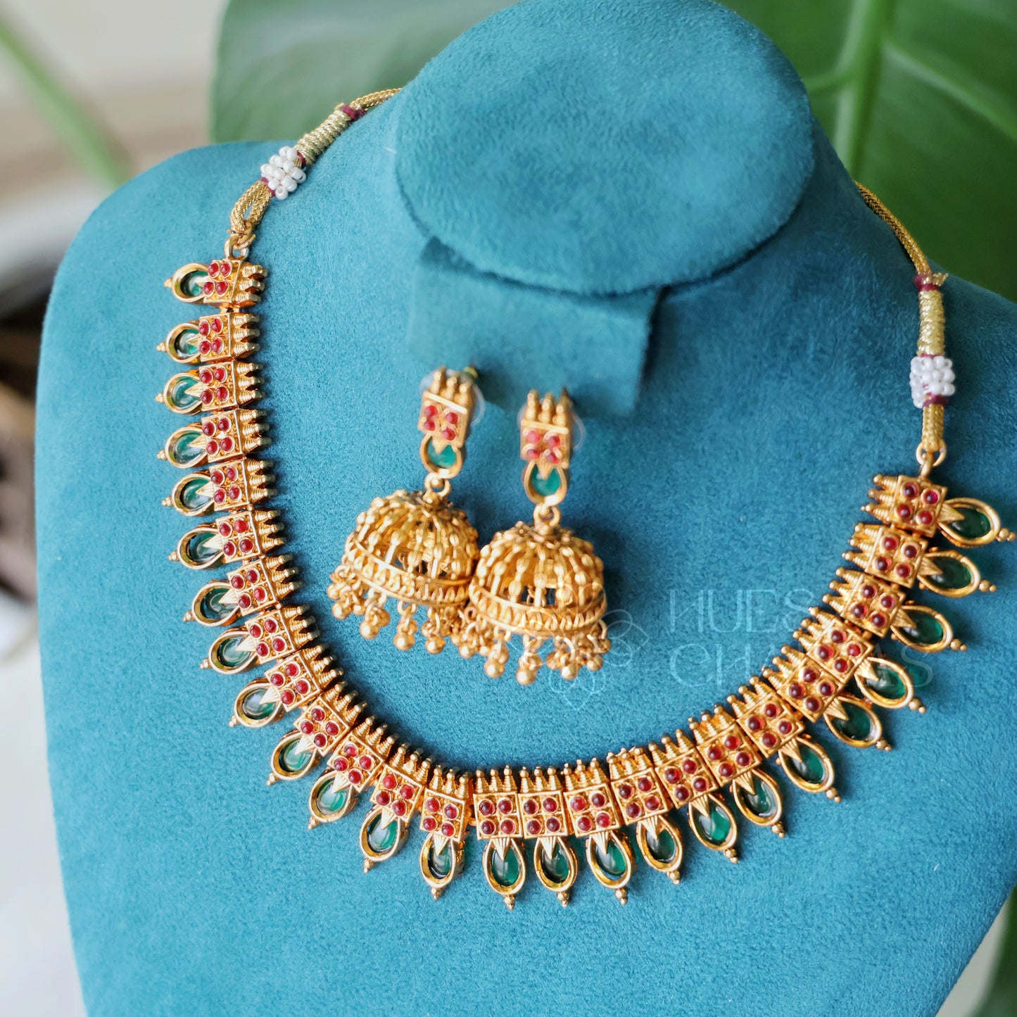 TRADITIONAL RATNA PALAKKA NECKLACE SET