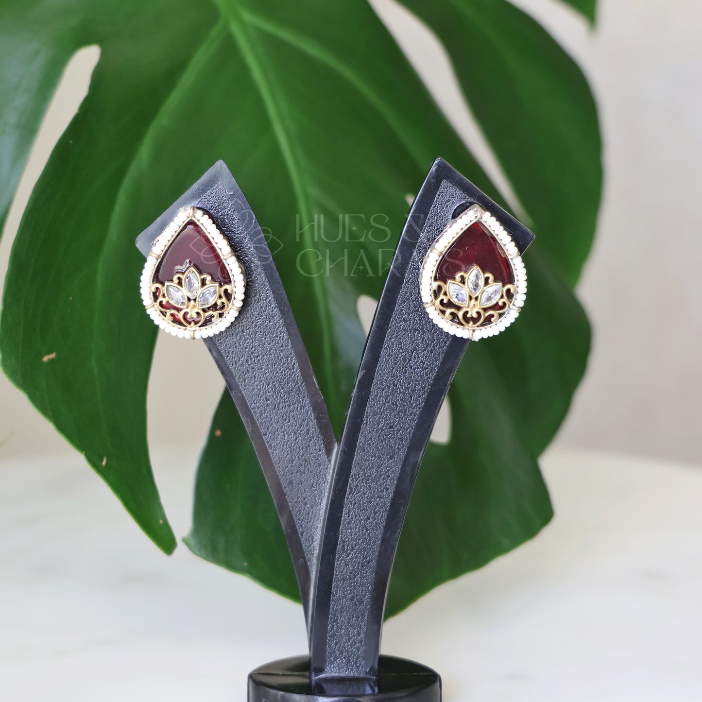 OXIDIZED RAINDROP STUD