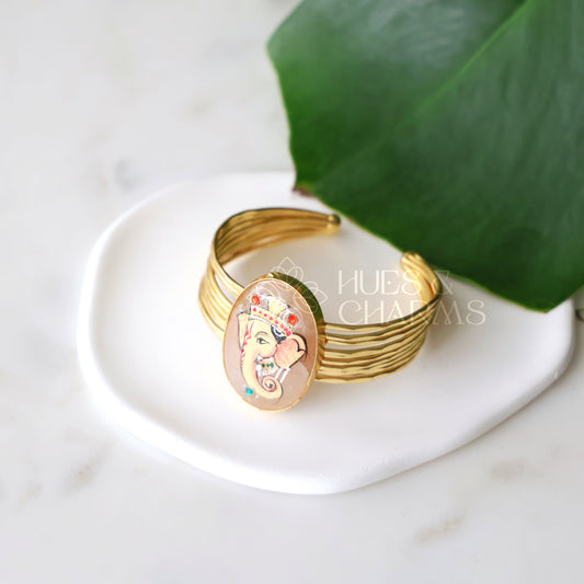GOLDEN HAND PAINTED GANESHA BANGLE