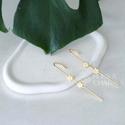 GOLDEN FLORA EAR CUFF