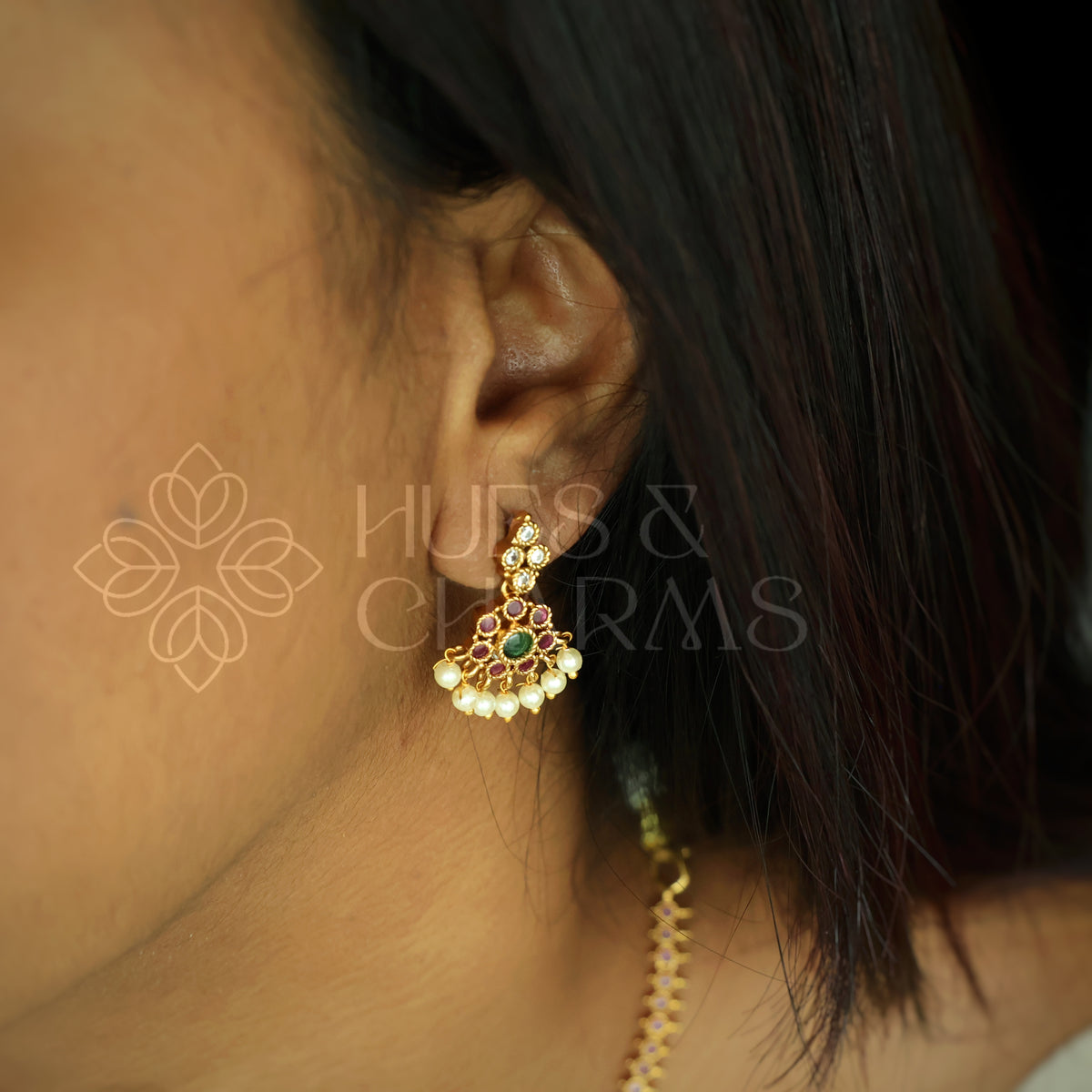 GOLDEN  RAGA SIMPLE NECKLACE SET