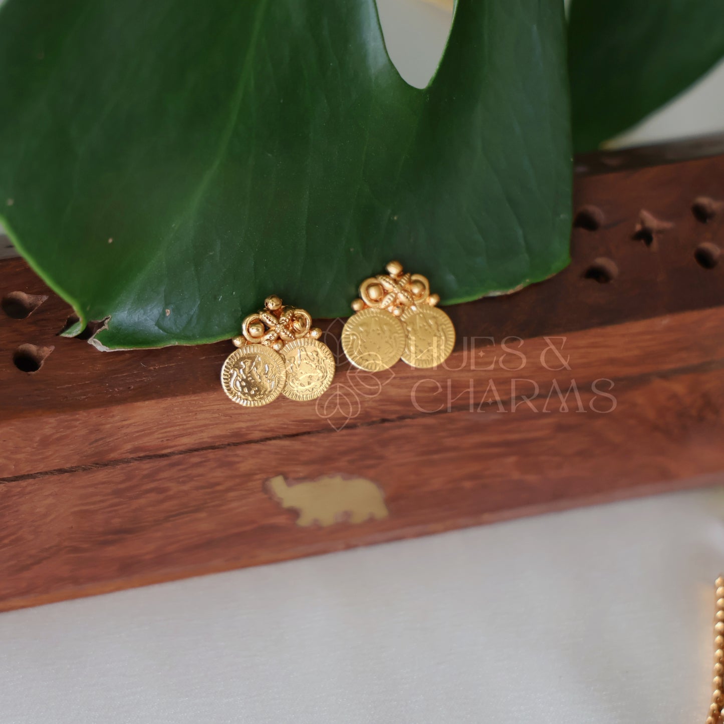 TRADITIONAL 2 LAYER GOLDEN LAKSHMI COIN NECKLACE SET