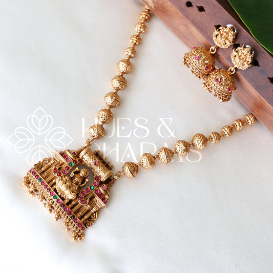 GOLDEN MAHALAKSHMI MANDIRA HAARAM SET