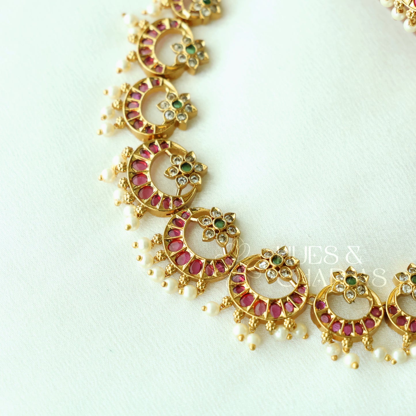 GOLDEN  PADMARAGA KEMP NECKLACE SET WITH PEARLS| Premium jewellery