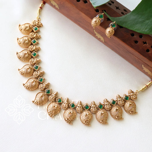 GOLDEN LAKSHMI STATEMENT NECKLACE SET (COLOURS AVAILABLE)