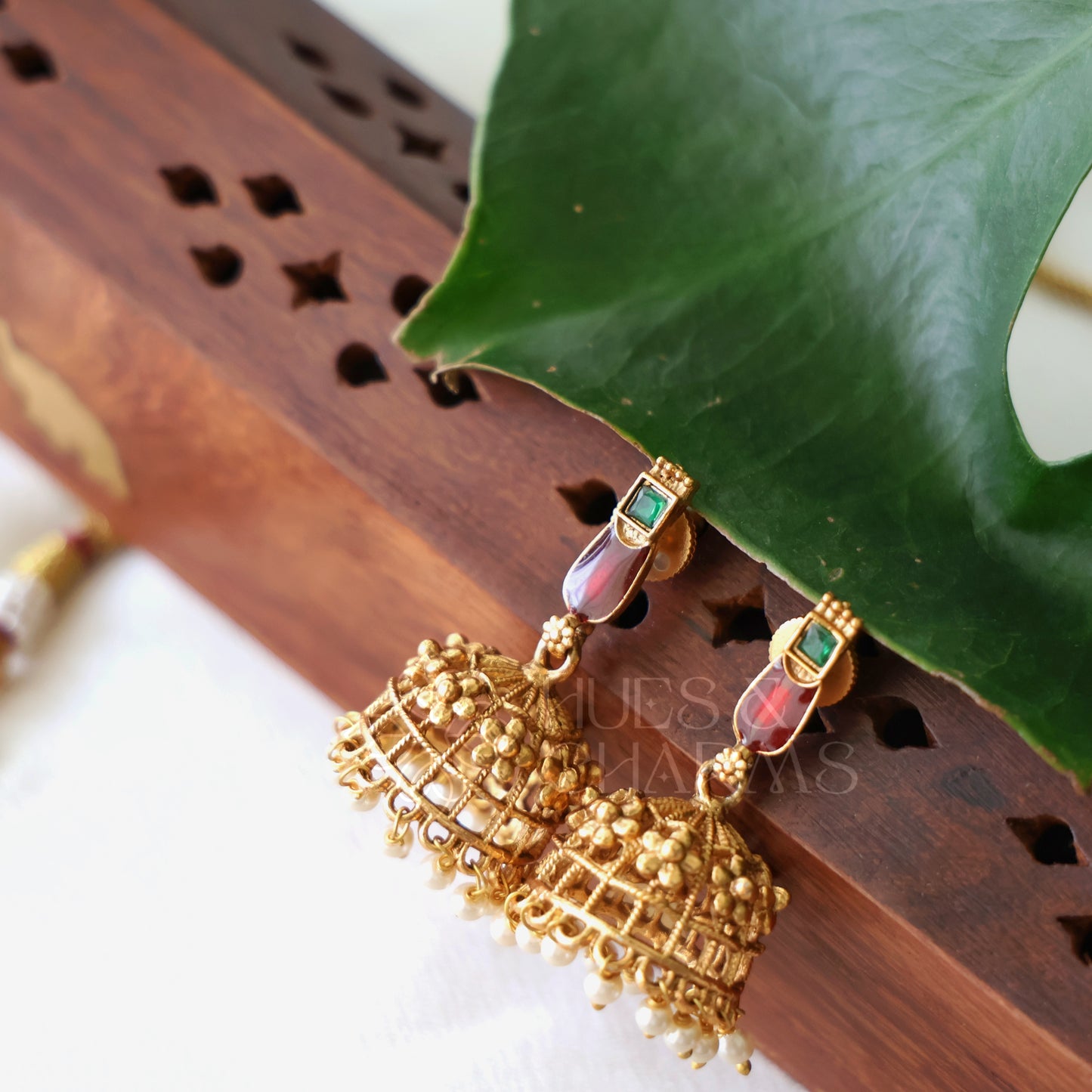 GOLDEN KOVAI PALAKKA NECKLACE SET (COLOURS AVAILABLE)