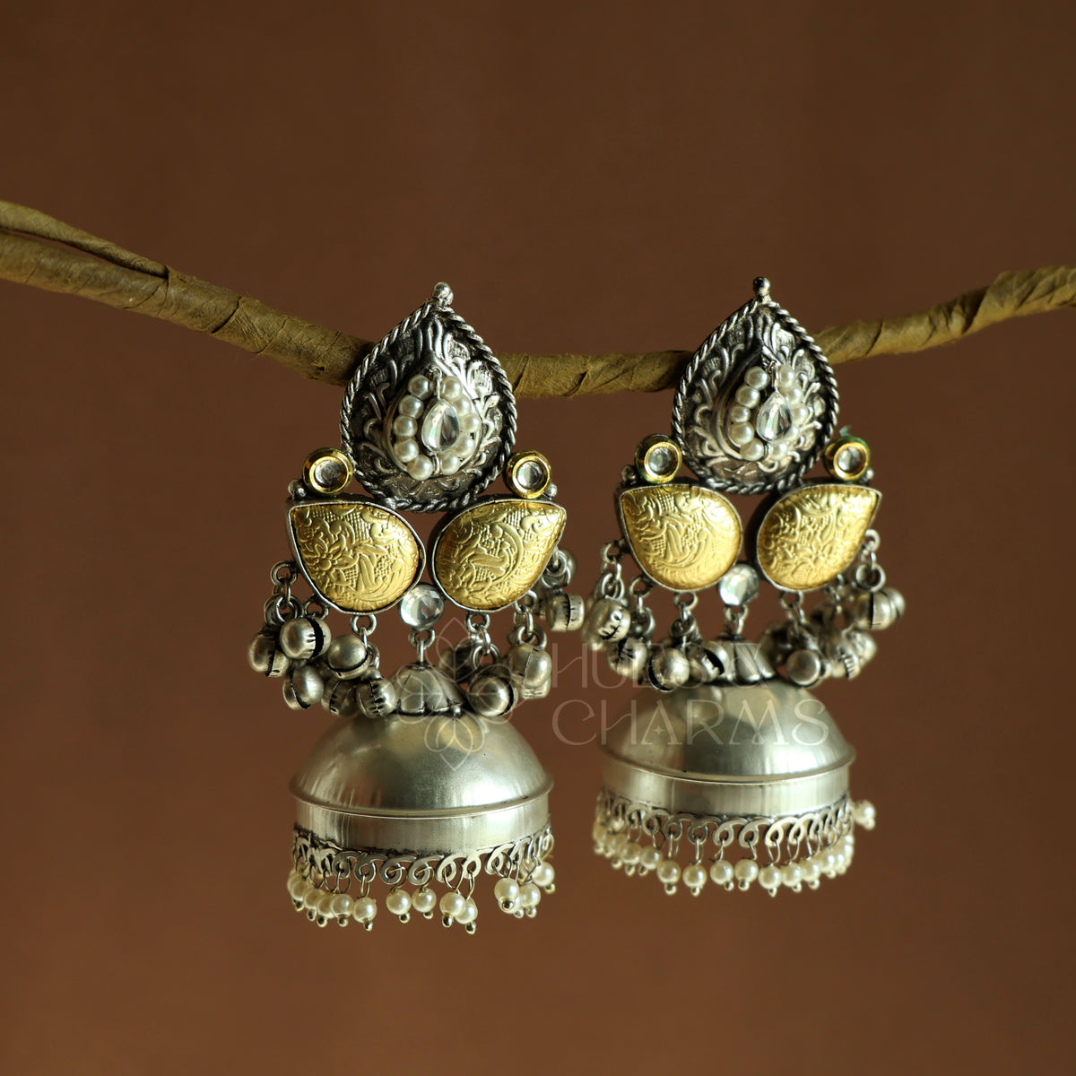 NISHKA DUAL TONE GHUNGROO JHUMKA