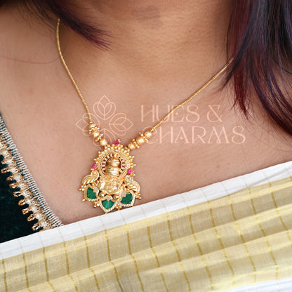 KATHAKALI PENDANT BALL NECKLACE | GOLD PLATED