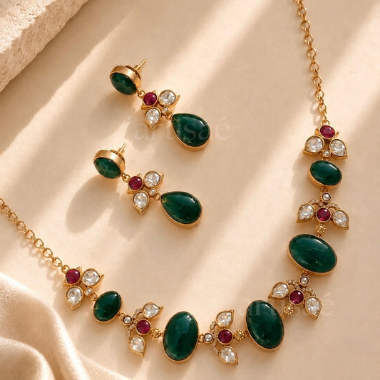 ZÉLIA NATURAL STONE CHOKER SET - GREEN ONYX