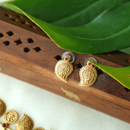 GOLDEN LAKSHMI COIN AND MANGO MOTIF HARAM SET