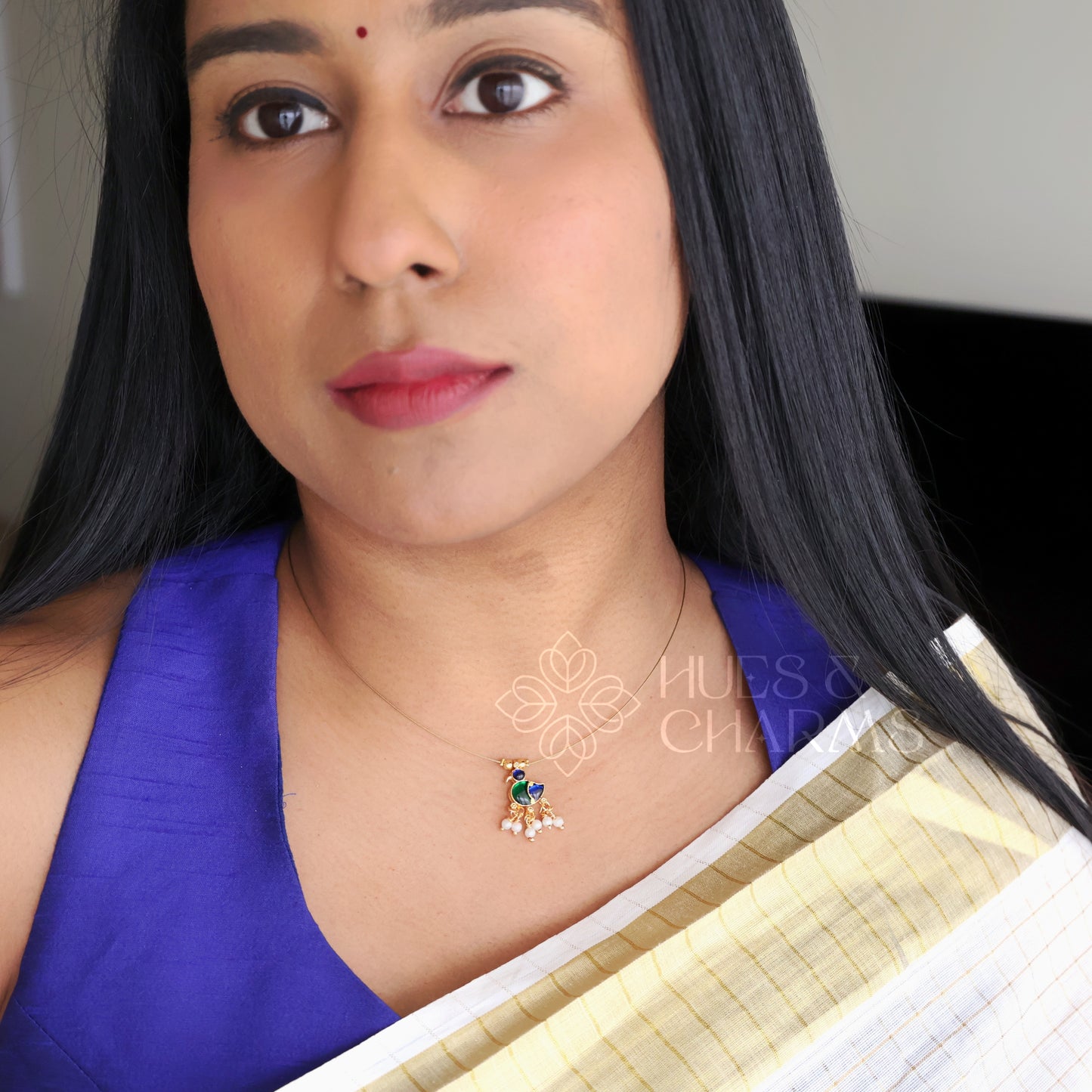 GOLDEN DUCK CHARM FLOATING NECKPIECE (COLOURS AVAILABLE)