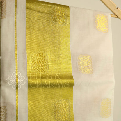 KERALA SIGNATURE KASAVU HANDLOOM THAMARA SAREE