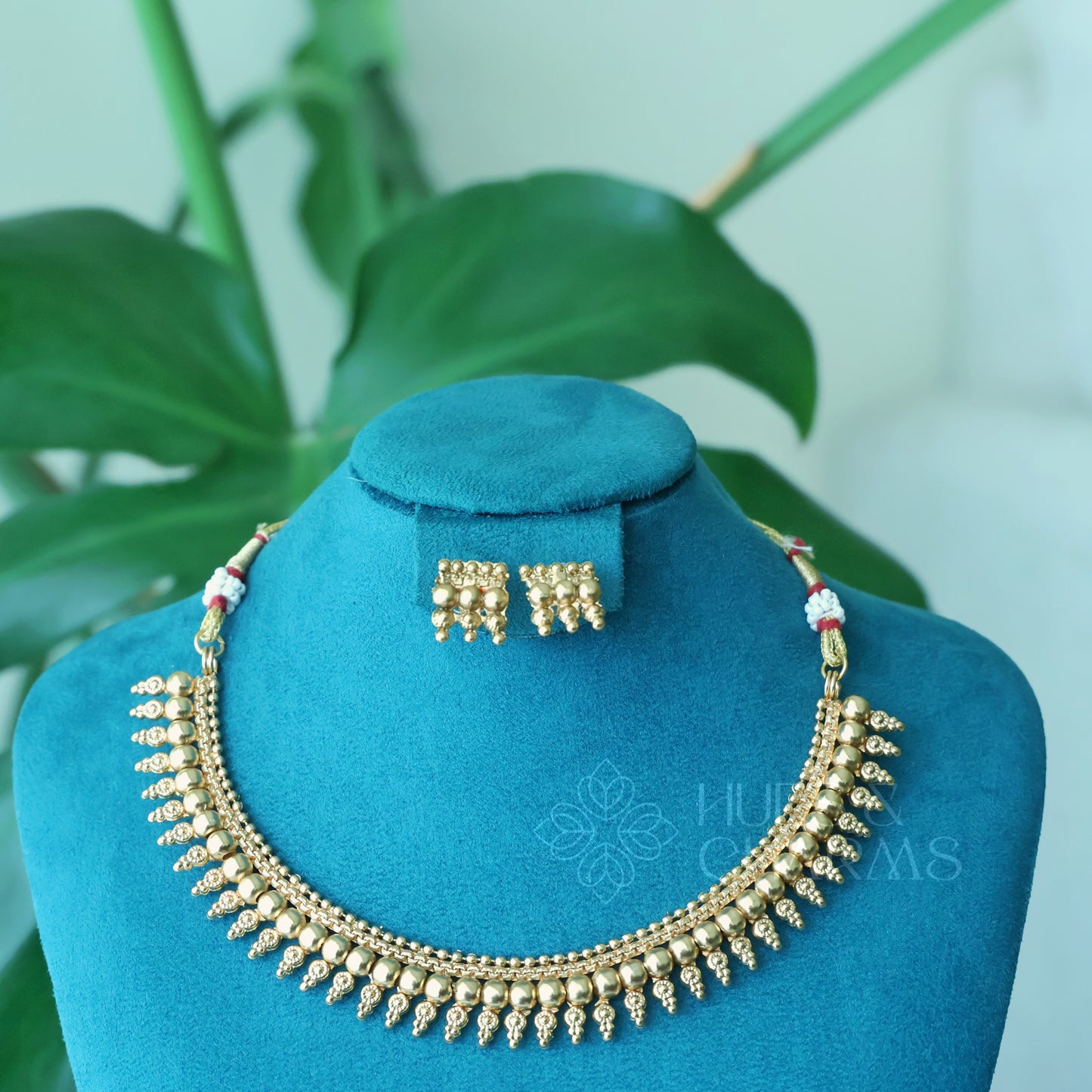 GOLDEN SWARNIKA NECKLACE SET
