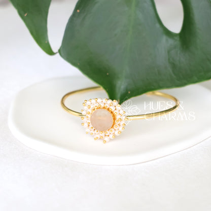 GOLDEN RAW STONE BANGLE WITH CLUSTER PEARLS (COLOURS AVAILABLE)