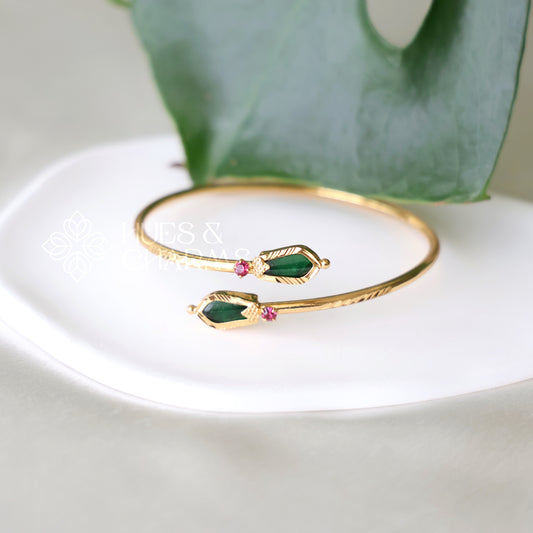 TRADITIONAL NAGAPADAM ADJUSTABLE BANGLE