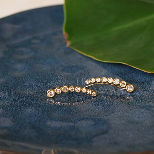 GOLDEN CELESTE CLIMBERS AD EAR CUFF