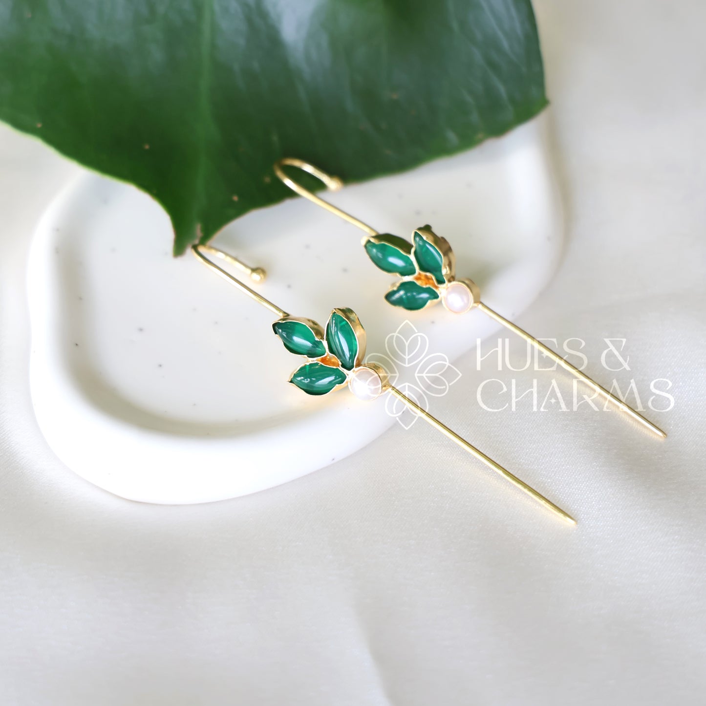 GOLDEN FLORAL EAR CUFF WITH PEARL (COLOURS AVAILABLE)