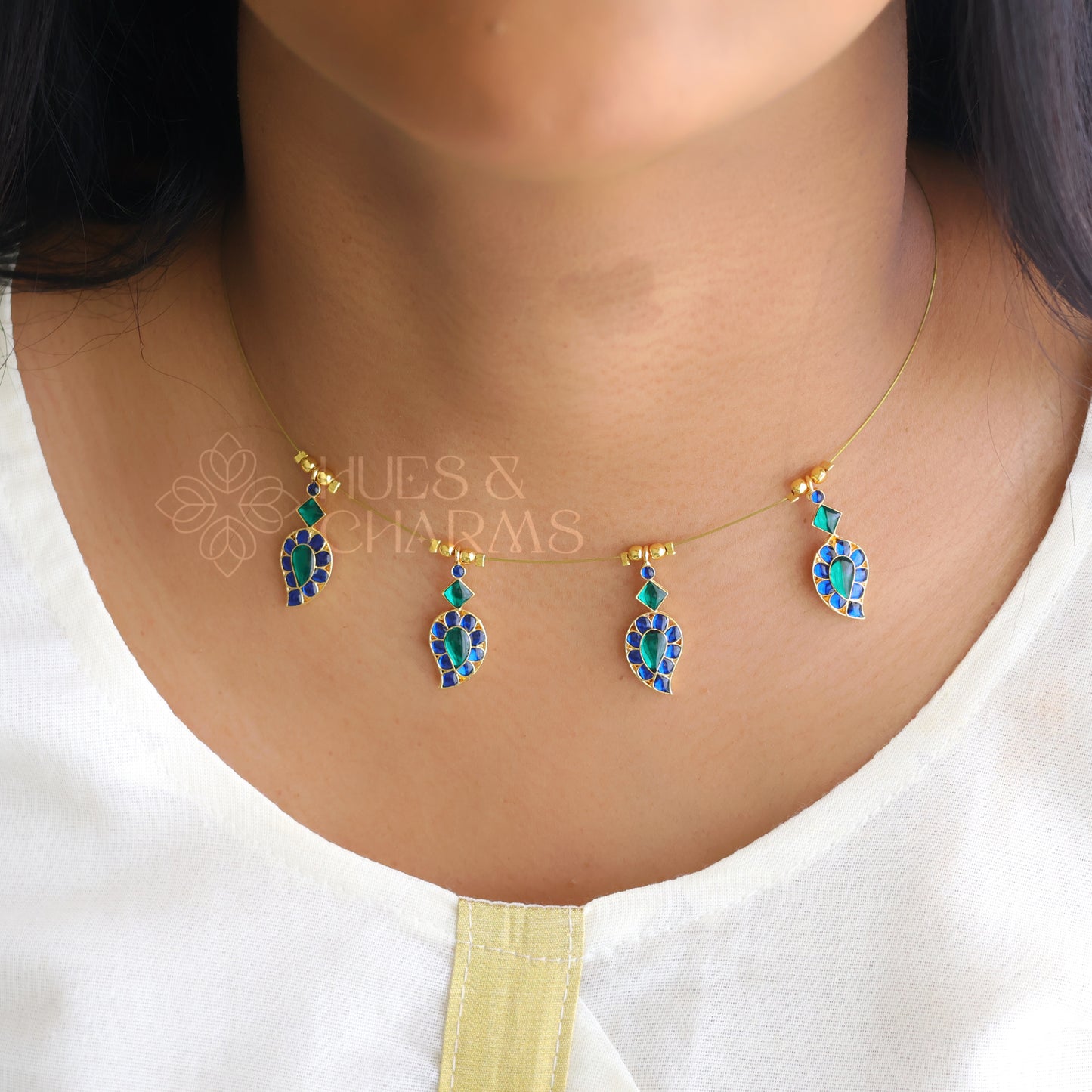 MANGO CHARMS FLOATING NECKPIECE - BLUE & GREEN