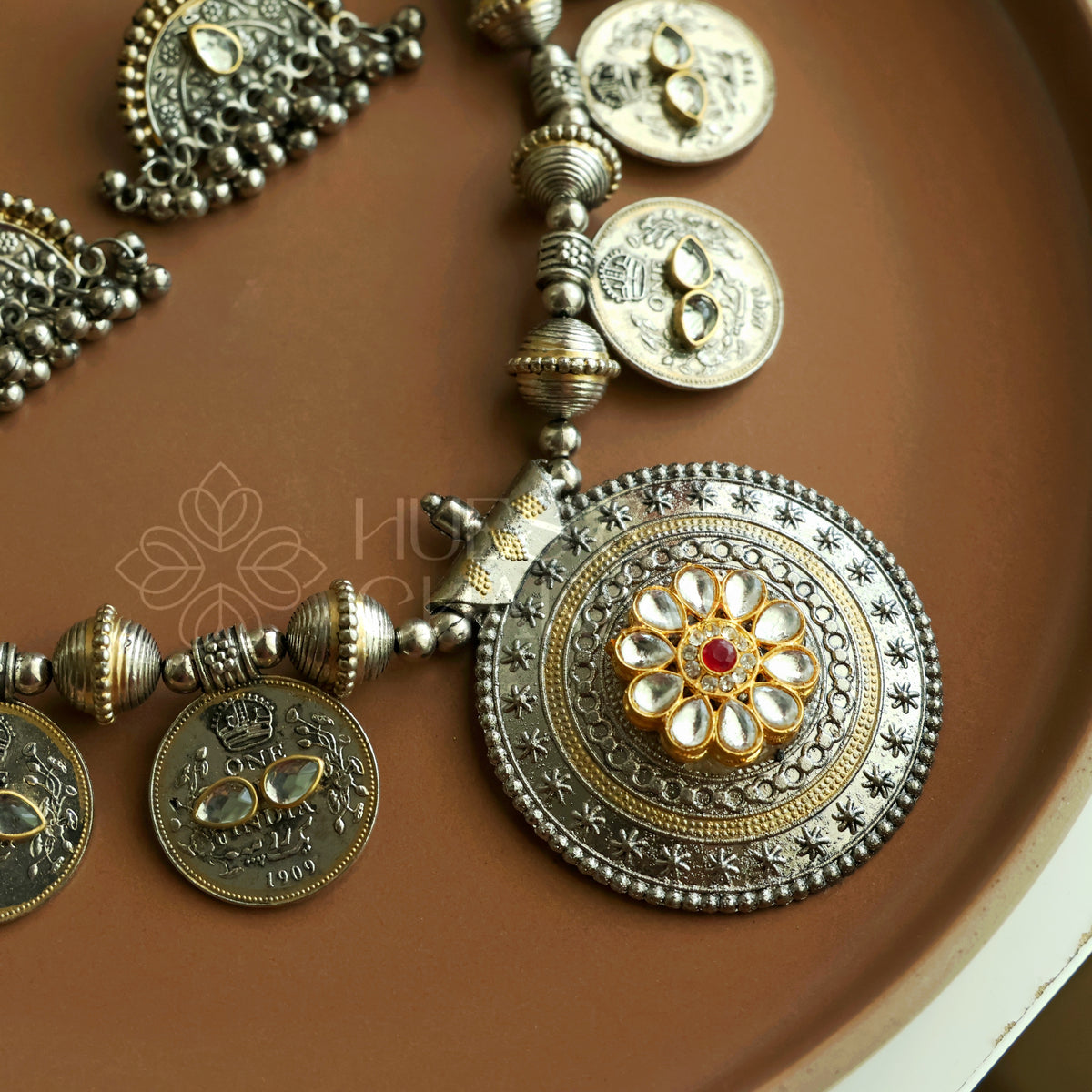 VINTAGE DUAL TONE COIN NECKLACE SET
