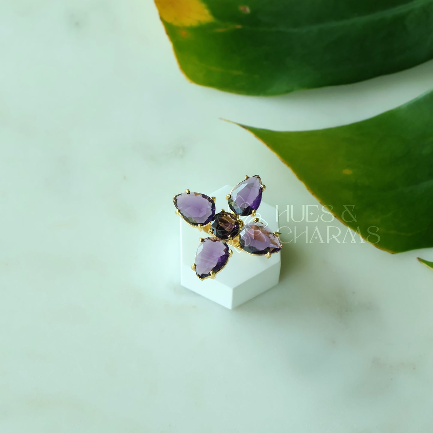 GLOSSY FLORAL STATEMENT ADJUSTABLE RING (COLOURS AVAILABLE)