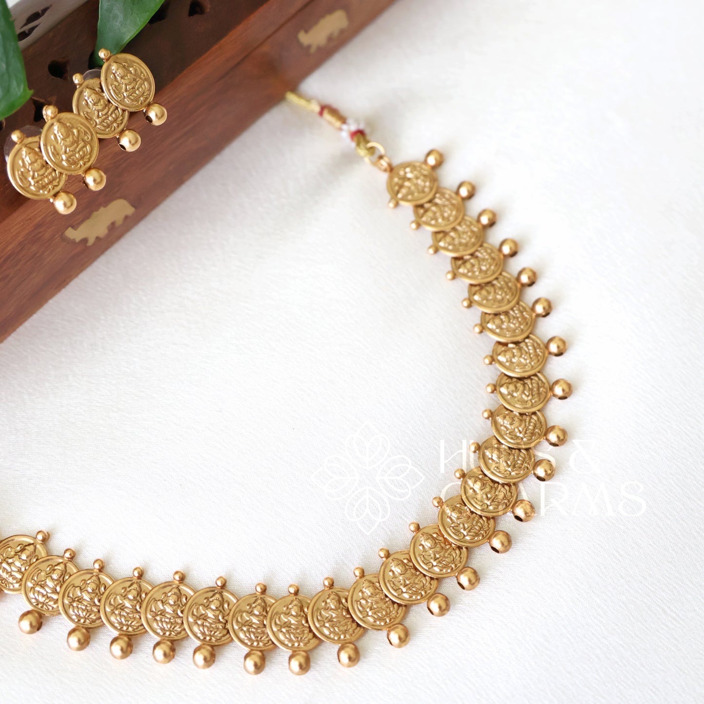 TRADITIONAL GOLDEN LAKSHMI COIN NECKLACE SET