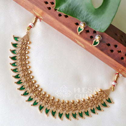 GOLDEN VAIDEHI PALAKKA NECKLACE SET (COLOURS AVAILABLE)