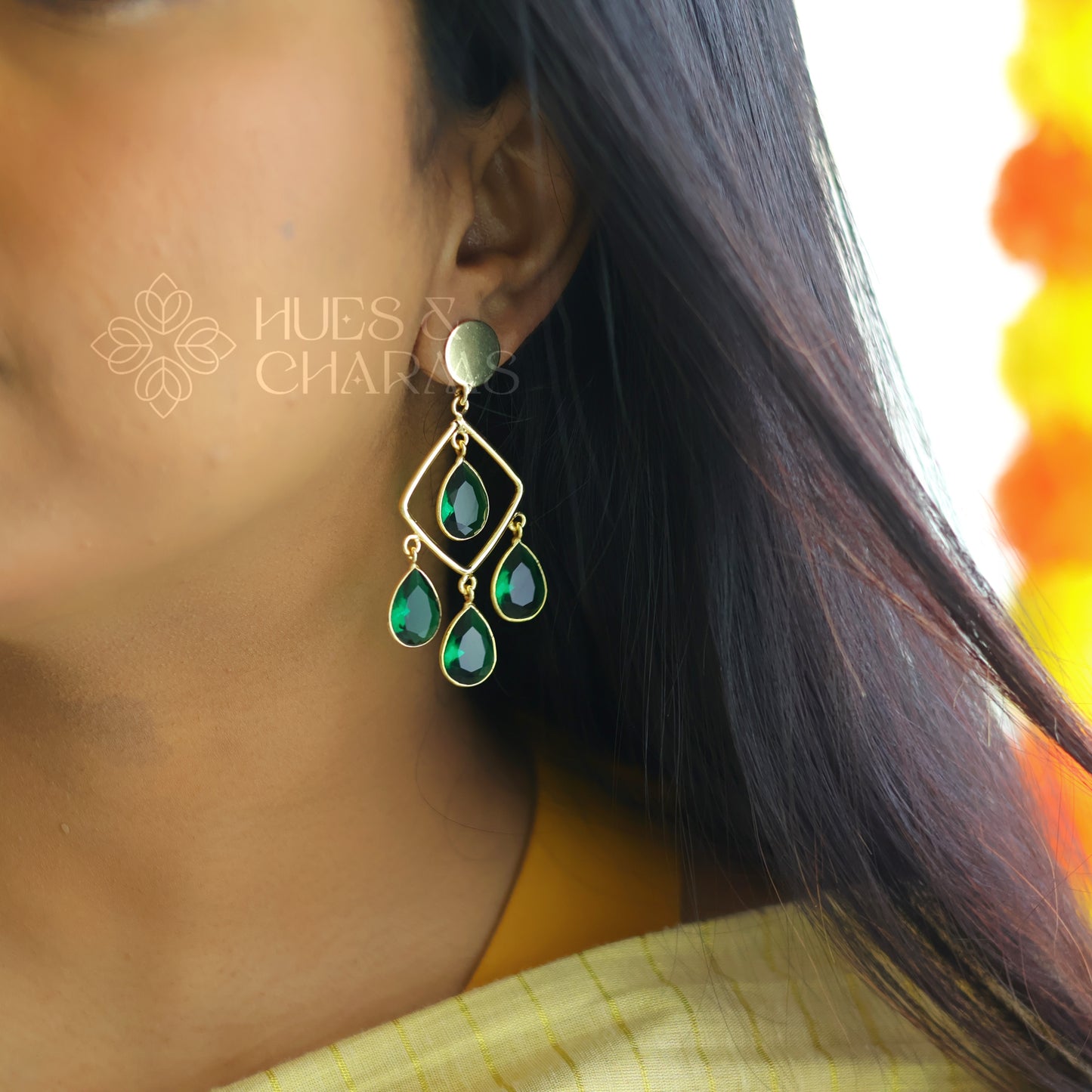 ROYAL GLOSSY RAINDROP SMALL EARRING