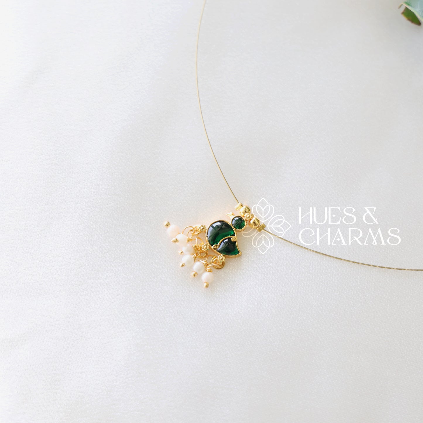 GOLDEN DUCK CHARM FLOATING NECKPIECE (COLOURS AVAILABLE)