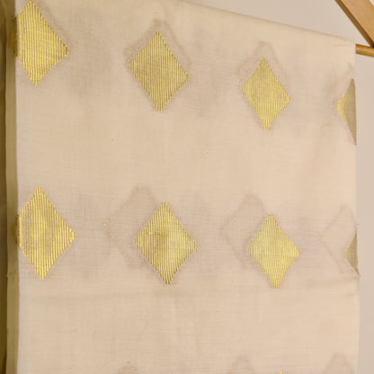 KERALA GOLDEN MUDRA MOTIF SAREE