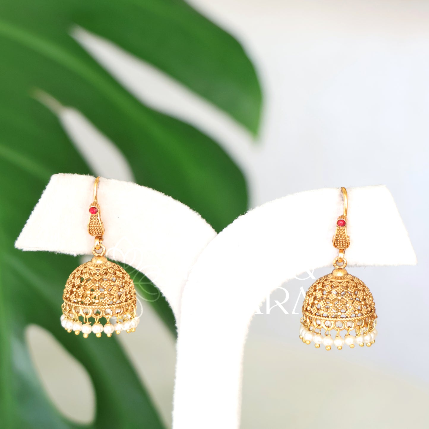 GOLDEN SHRISHTI SIMPLE JHUMKA
 WITH PEARLS