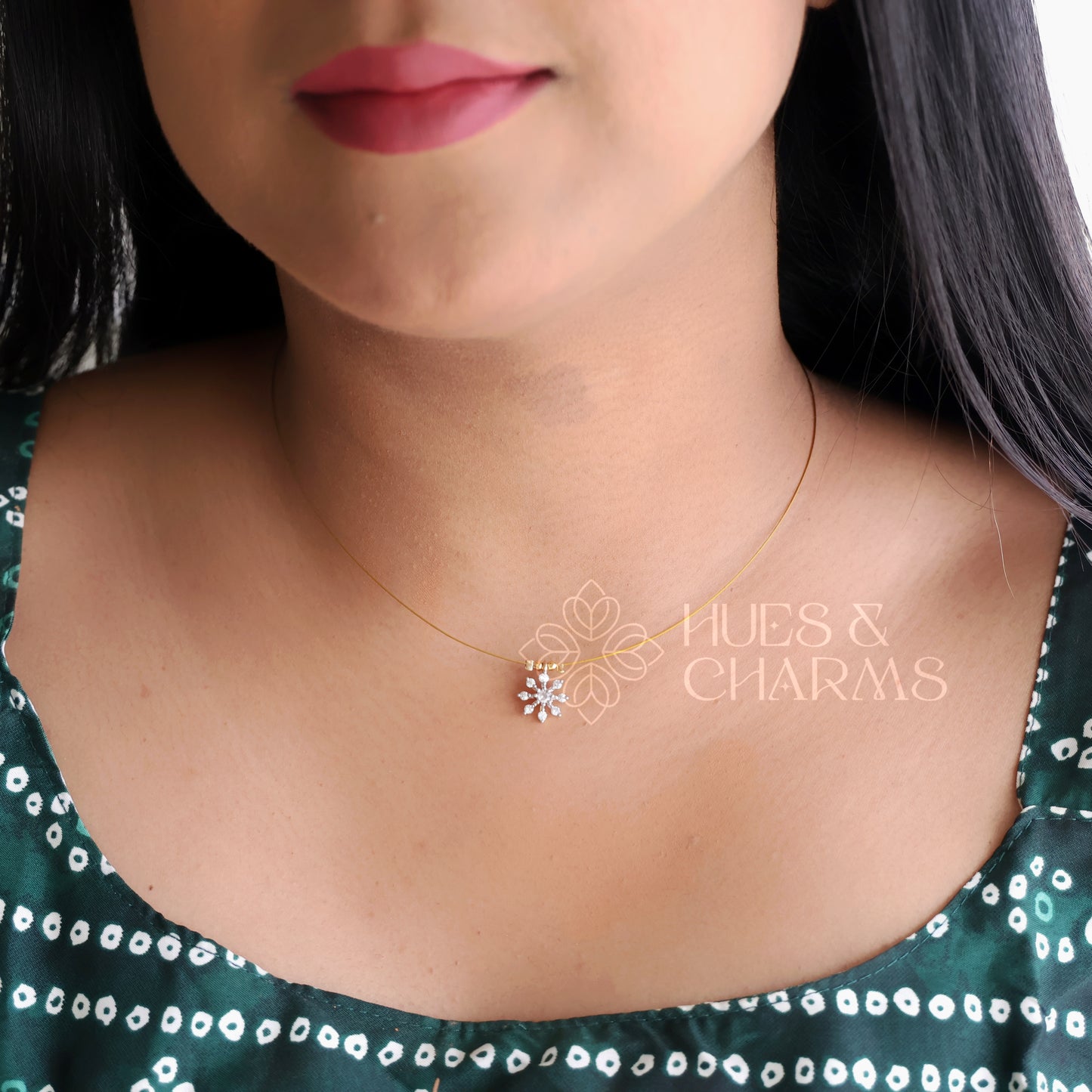 WHITE SNOWFLAKE FLOATING NECKPIECE (COLOURS AVAILABLE)