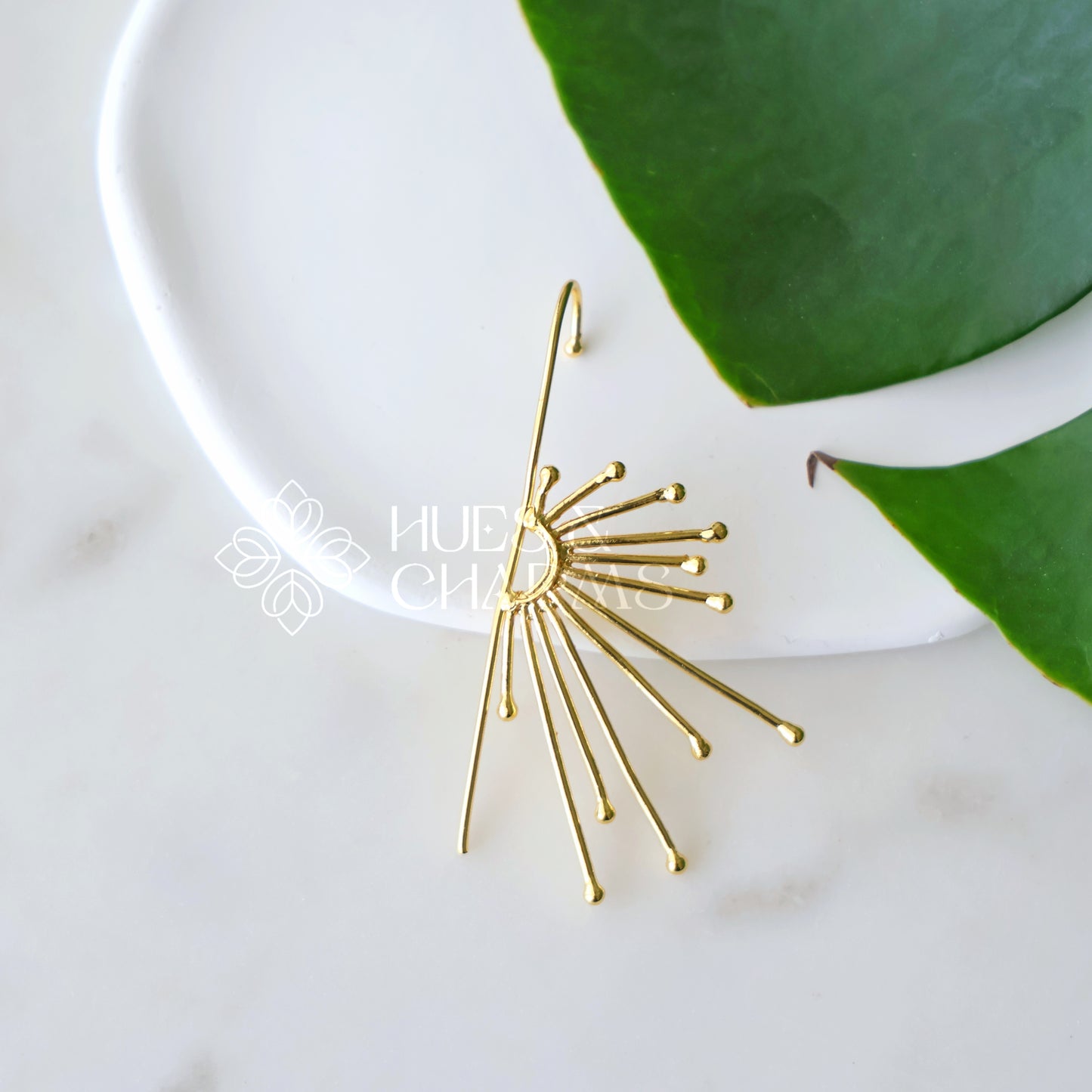 STATEMENT HALF SUN EAR CUFF (SINGLE PIECE)