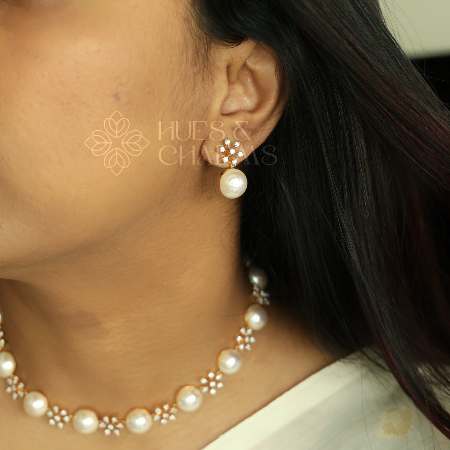 GOLDEN LUMINA AD PEARL NECKLACE SET (Premium Jewellery)
