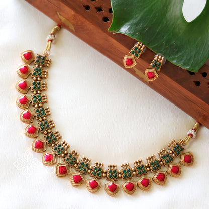 GOLDEN KANKA PALAKKA NECKLACE SET (COLOURS AVAILABLE)