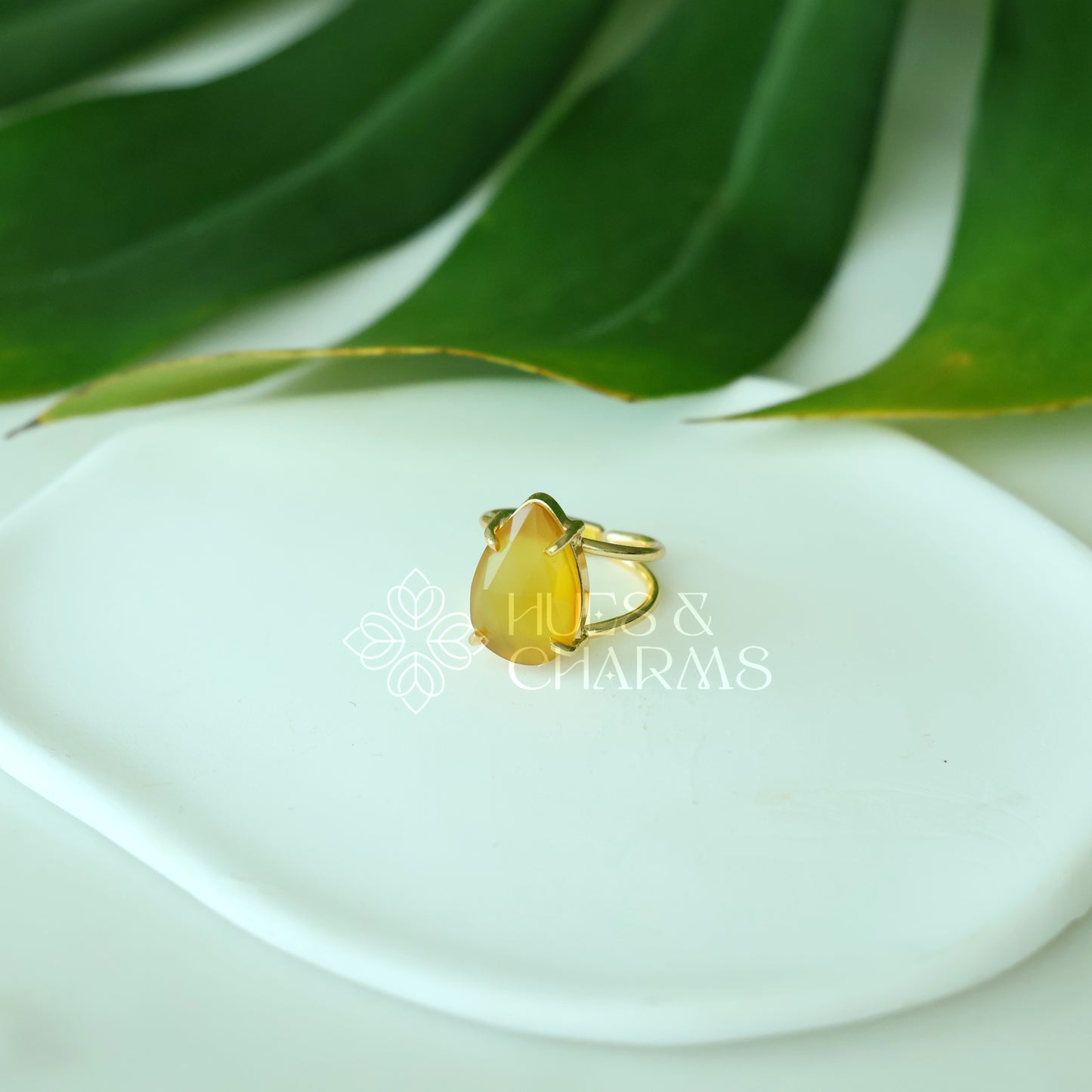 GLOSSY MIXED-CUT  ADJUSTABLE RING (Multiple shapes & colours available)
