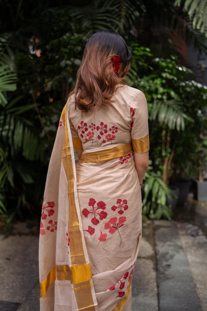 KERALA KASAVU POOMARAM SAREE