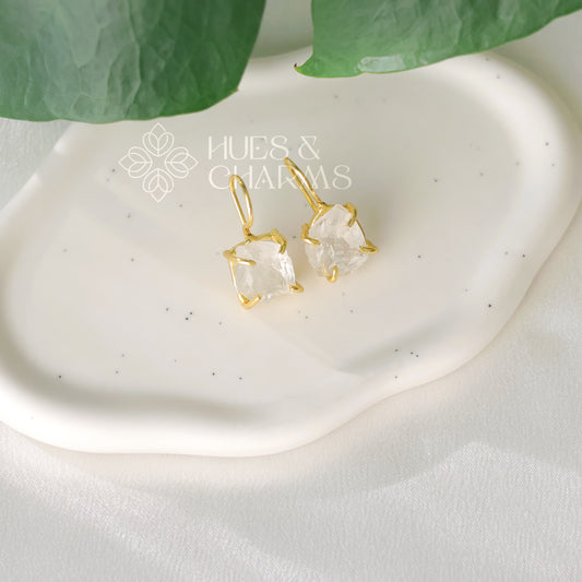 MINIMAL RAW STONE DROPS EARRINGS