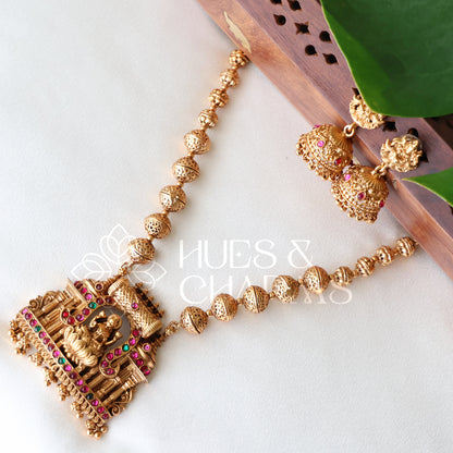 GOLDEN MAHALAKSHMI MANDIRA HAARAM SET