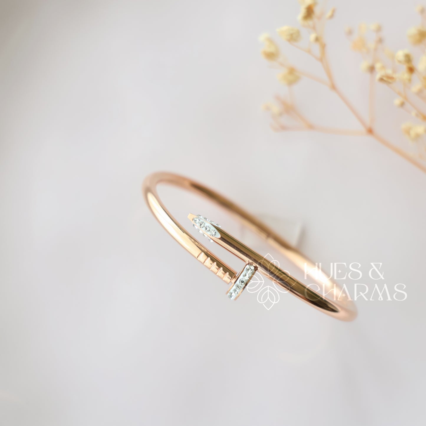 ROSE GOLD STONE STUDDED NAIL BANGLE