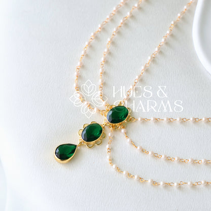 GOLDEN 3 LAYER PEARL AND GLOSSY STONE NECKLACE (COLOURS AVAILABLE)
